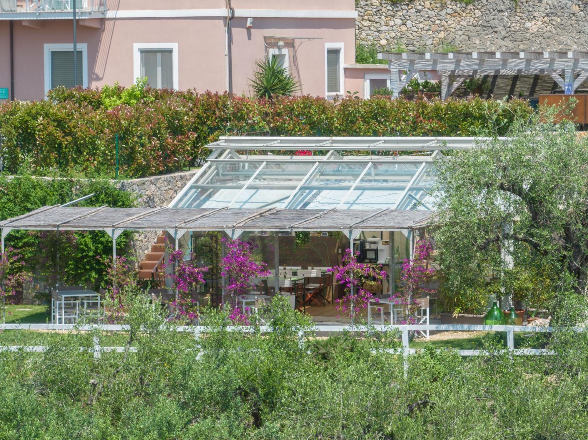 Agriturismo Terre Degli Angeli Pietra Ligure Ngoại thất bức ảnh