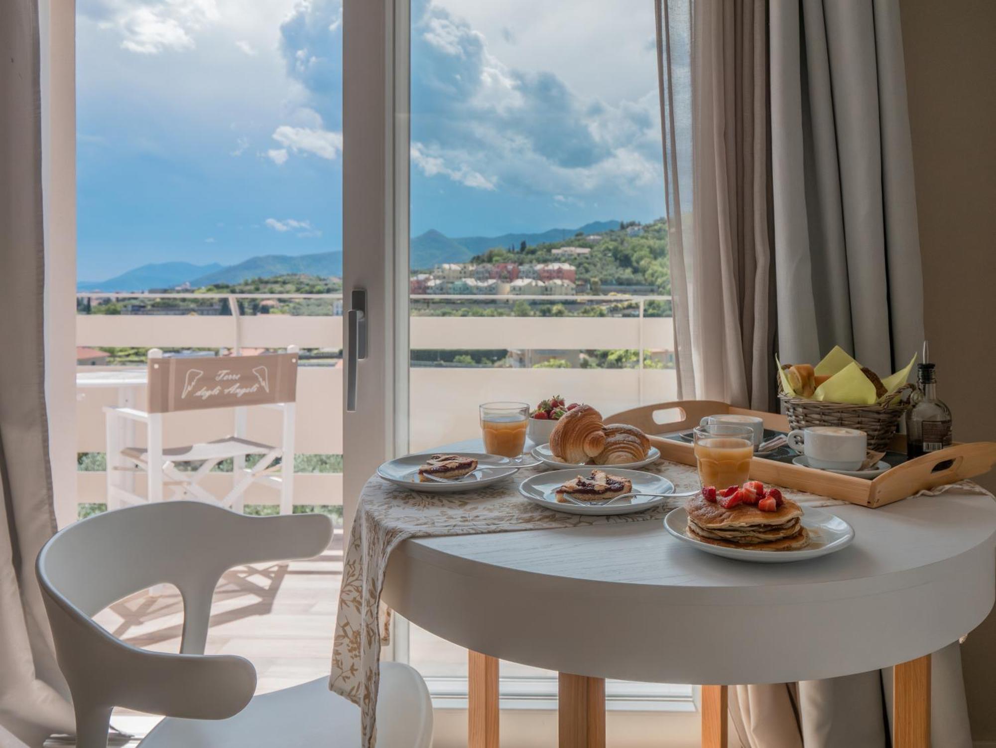 Agriturismo Terre Degli Angeli Pietra Ligure Ngoại thất bức ảnh